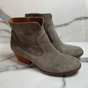 Kork-Ease Women's Gray Perforated Suede Stacked Heel Sherrill Boots Sz 8.5 Boho